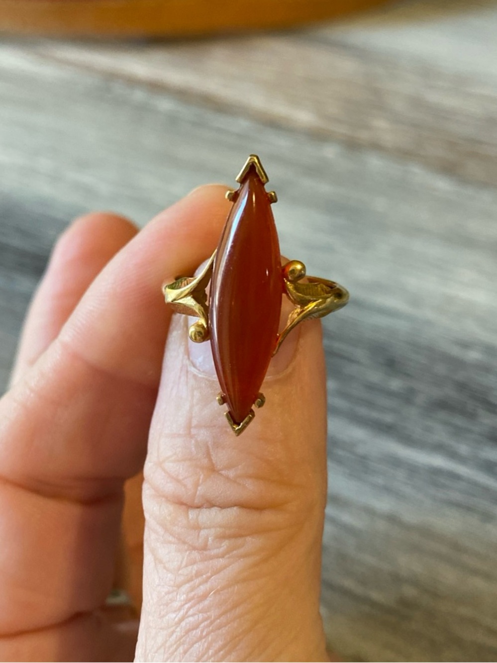 Avon 1979 EarthStone Carnelian Art Deco Ring Size 5 6 7 adjustable vintage